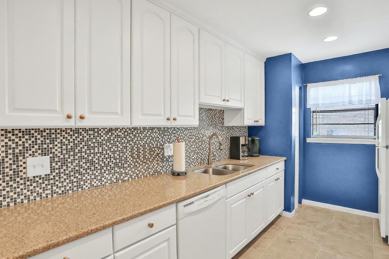 The Beach Escape Clearwater Beach Exterior foto